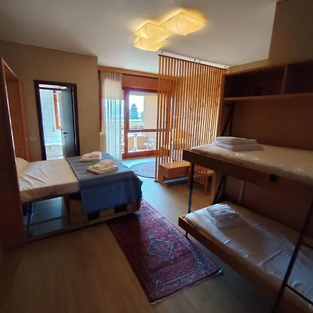 Panorama Apartment *